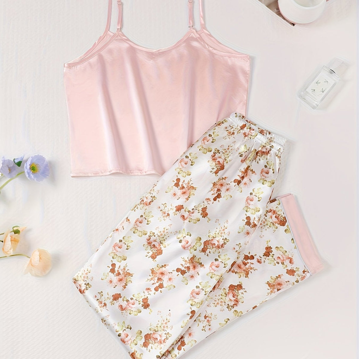 Set de pijamas sexy de 2 piezas.